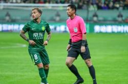 关于国安遭遇争议红牌，内马尔乘势反超比分完成逆转的信息